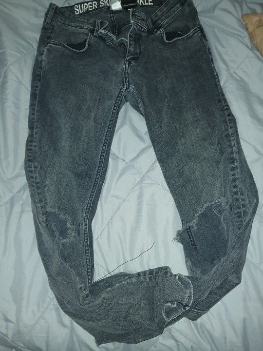 Girls Ripped Skinny Jeans