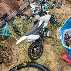 Chinese Mini Dirt Bike 