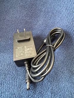 15V 1.5A AC/DC Power Adapter Charger – Universal DC Plug