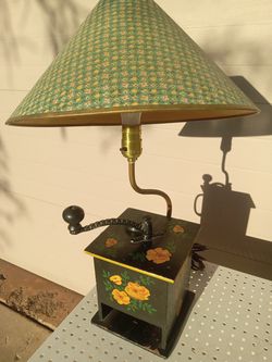 Vintage Coffee Grinder Lamp