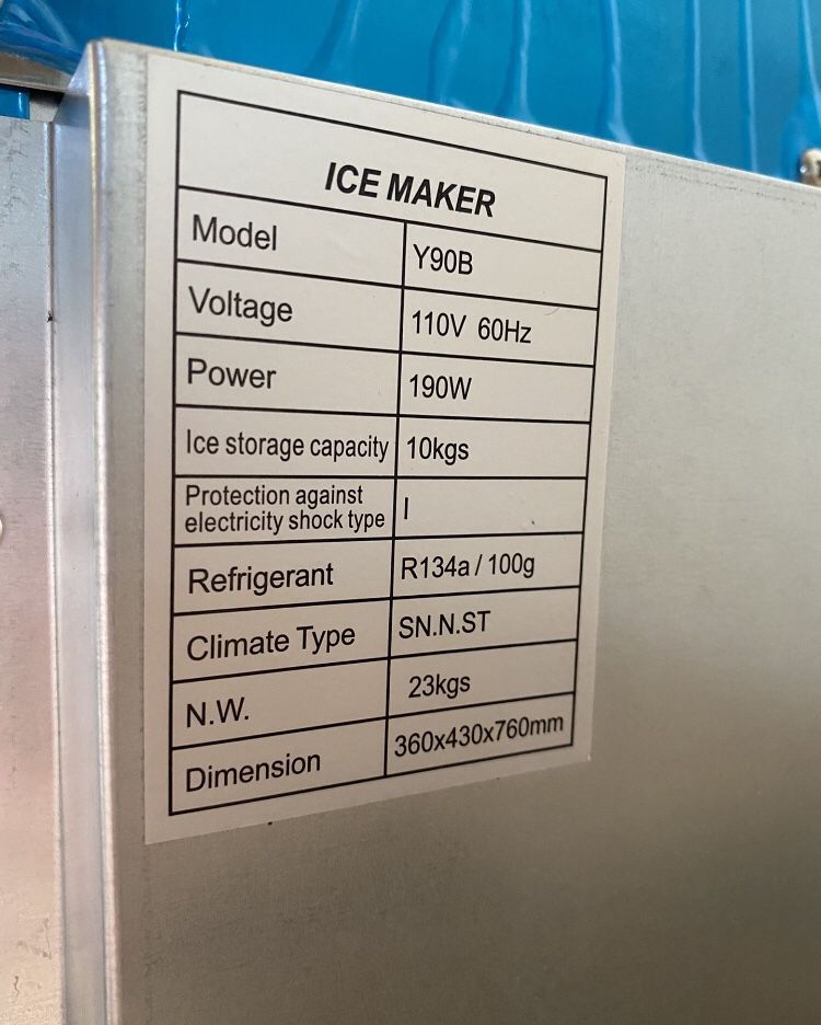 Commercial Ice Maker 88lbs/24h with 29lbs Storage, Ice Machine. Powers