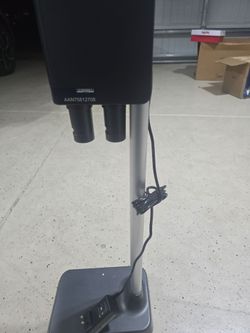 LG CordZero Charging Stand