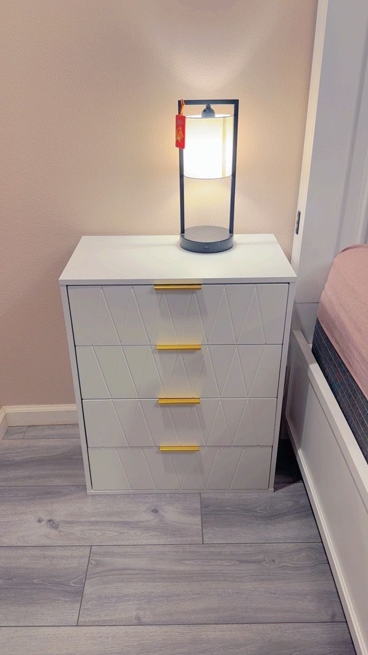 4 Drawer Dresser, Drawer Chest, Tall Storage Dresser Cabinet Organizer Unit with Metal Legs for Bedroom, Living Room, Closet