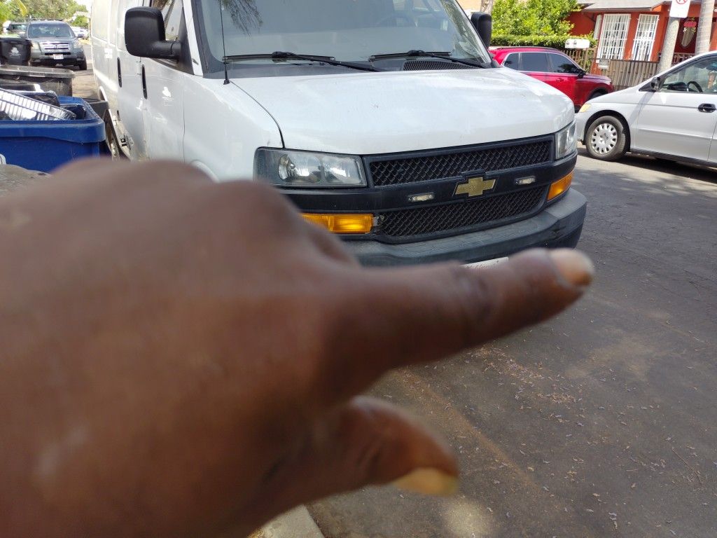 2018 Chevrolet Express Cargo Van Parting Out