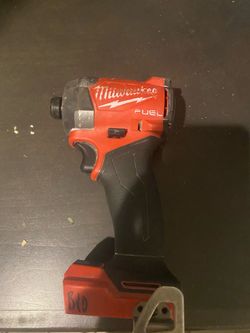 Milwaukee drill impact driver