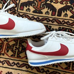 Nike Cortez
