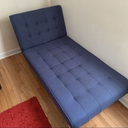 Adjustable Chaise Chair 