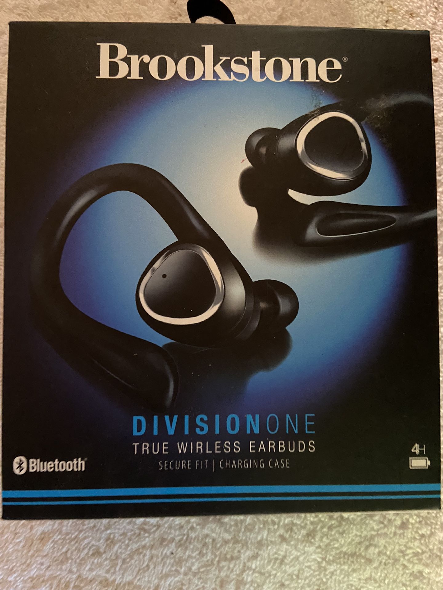 BROOKSTONE WIRELESS EARBUDS 