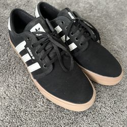 Adidas Women’s Brand New (out of Box) Size 9 