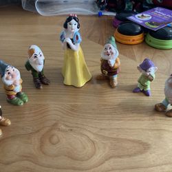 Porcelain Snow White And The Seven Dwarfs 1960s