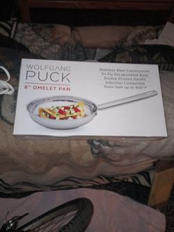 Stainless Steel PAN  Wolfgang Puck 8" $12