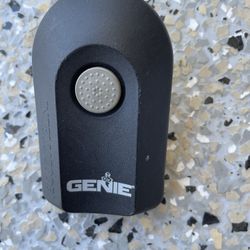 Genie Garage Door Opener 