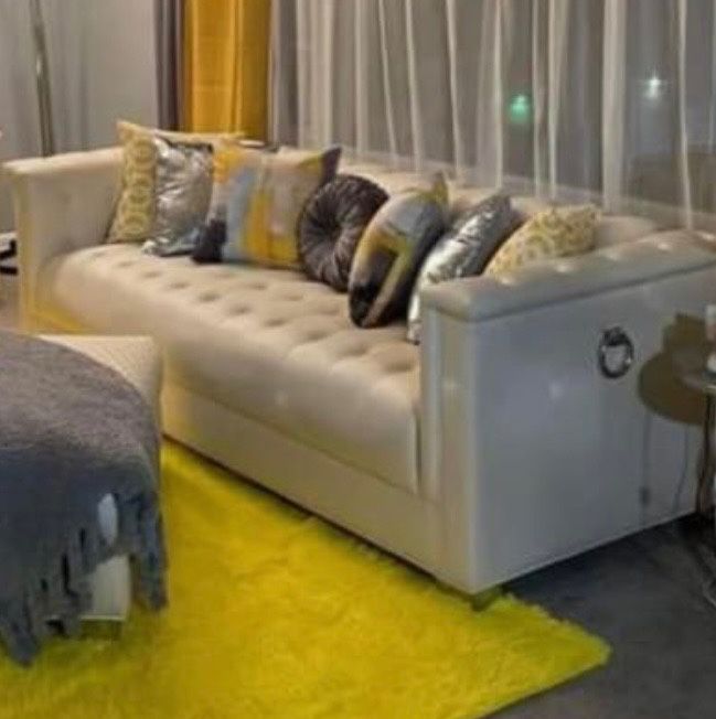 PEARL WHITE sofa - SHOWROOM SAMPLE!! Last In Stock