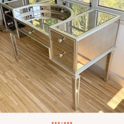 Makeup Vanity