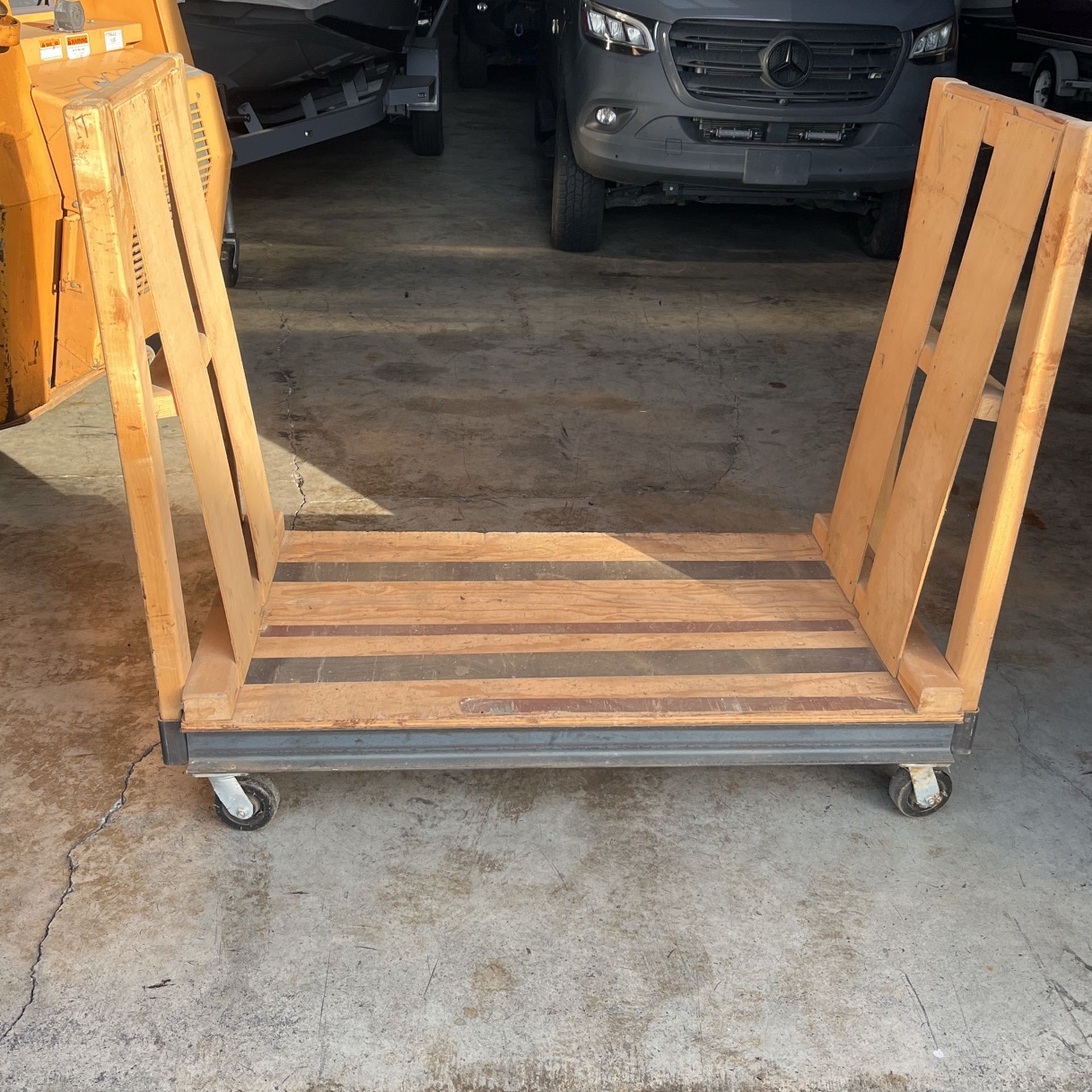 Heavy duty Roll cart