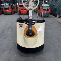 Pallet Jack Crown Eléctrico 