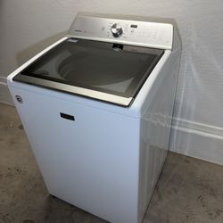 Maytag Bravo XL Washer 