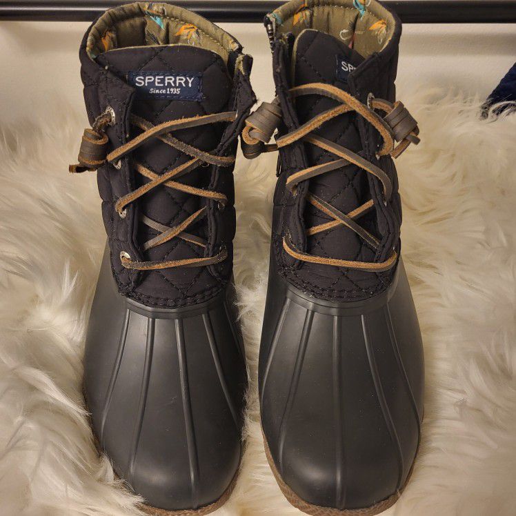 Sperry Women's Saltwater Core Boots (Duck Boots) Sz 6.5