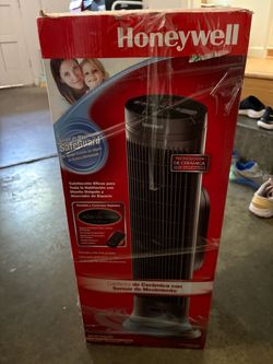 Honeywell Ceramic Tower Heater with Motion Sensor