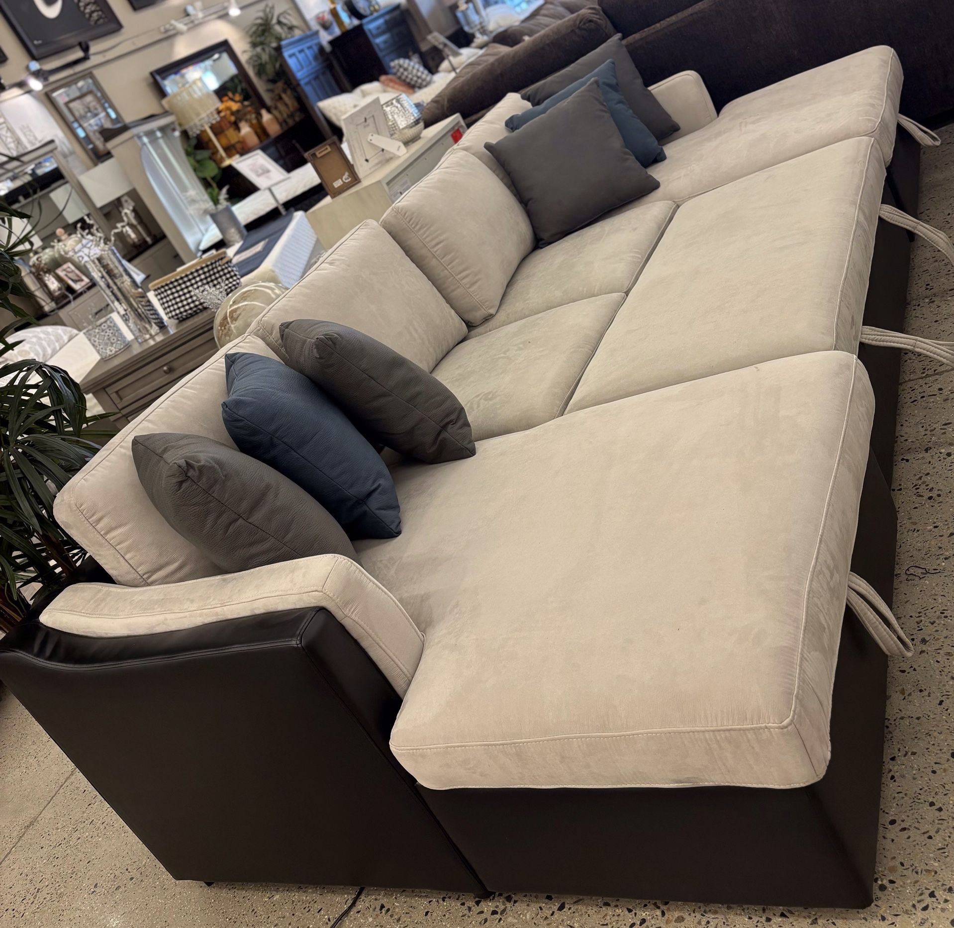 Sectional With Pull Out Sleeper & Storage 