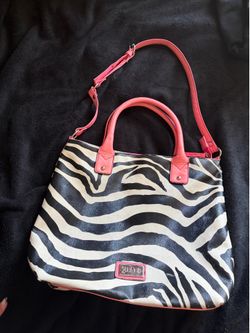 brash 2000s bag