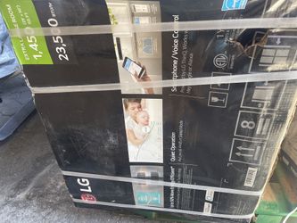 LG 23,500 BTU 230/208V Window Air Conditioner Cools 1450 Sq. Ft. with Dual Inverter, Wi-Fi Enabled and Remote in White