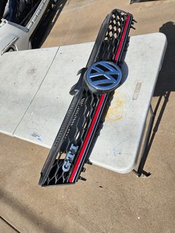 Volkswagen Golf gti grille Oem