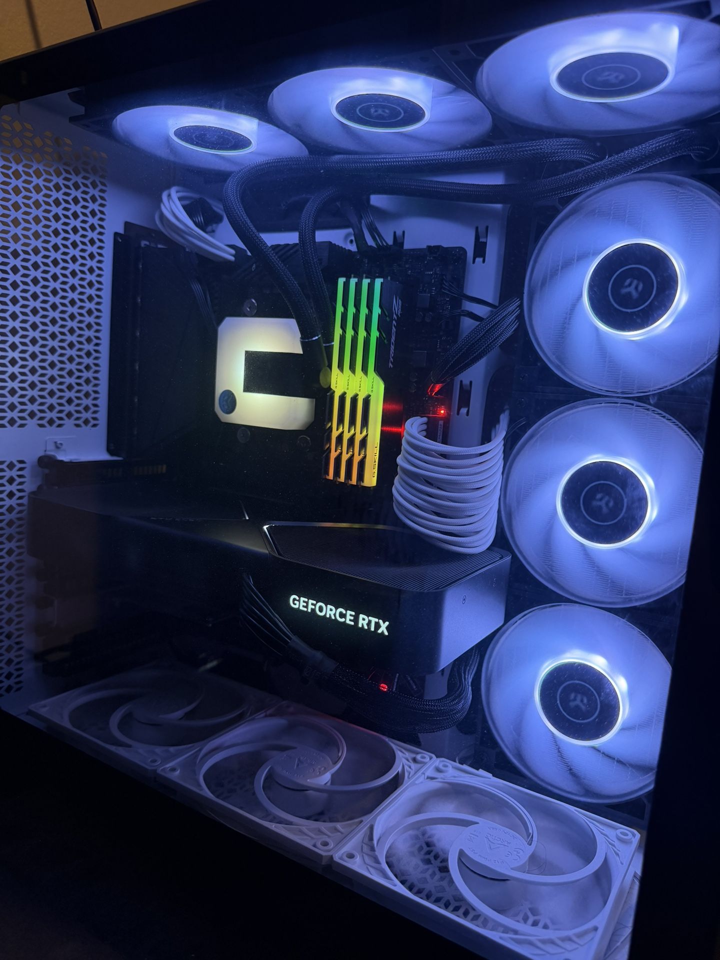 Gaming Desktop - RTX 3090 Ryzen 5900x