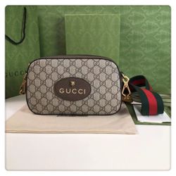 Gucci shoulder bag