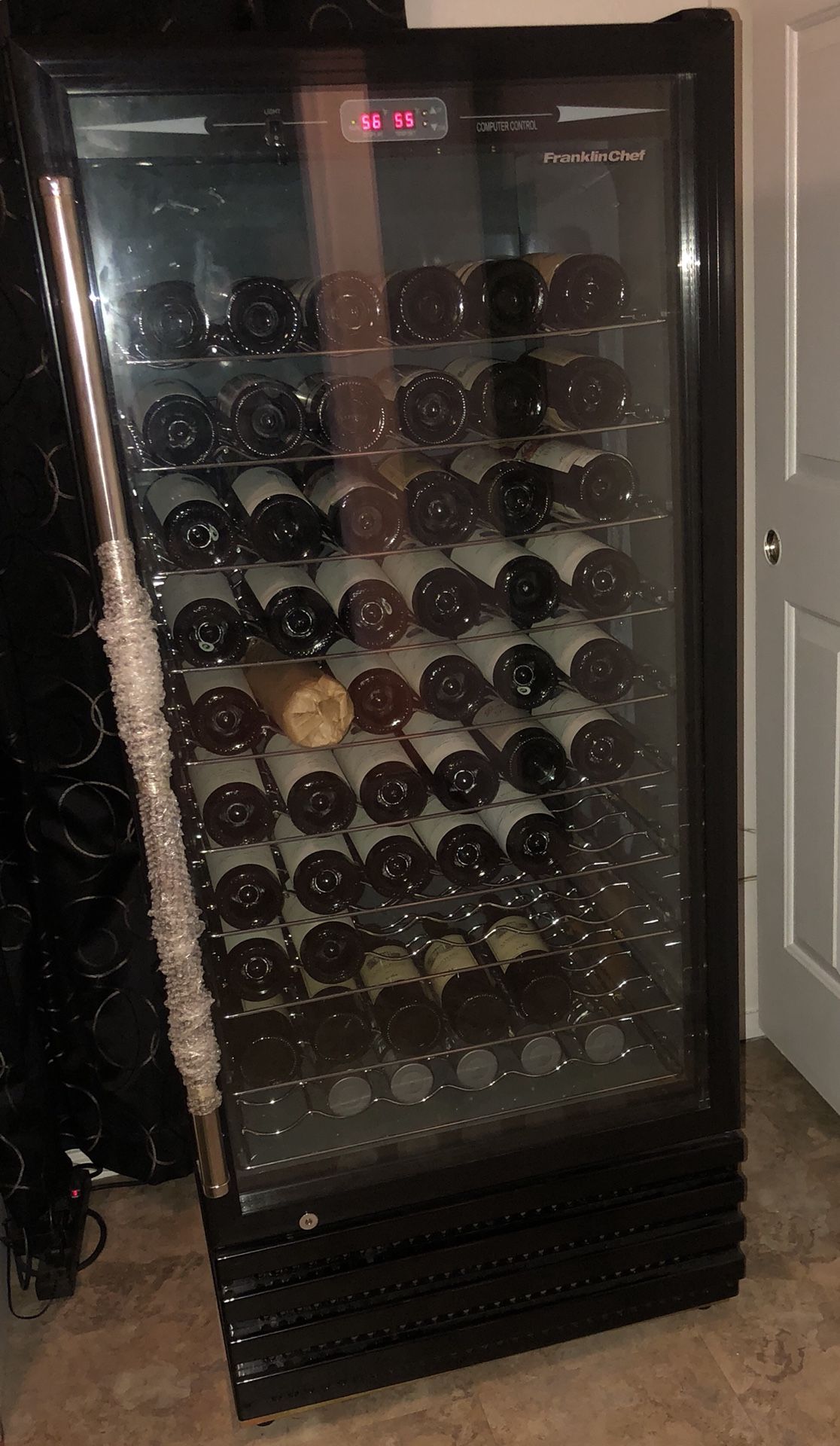 Franklin Chef 120 Bottle Wine Cellar- Single Zone - Model FWC 120