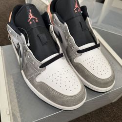 Flight Club Jordan 1 Low 