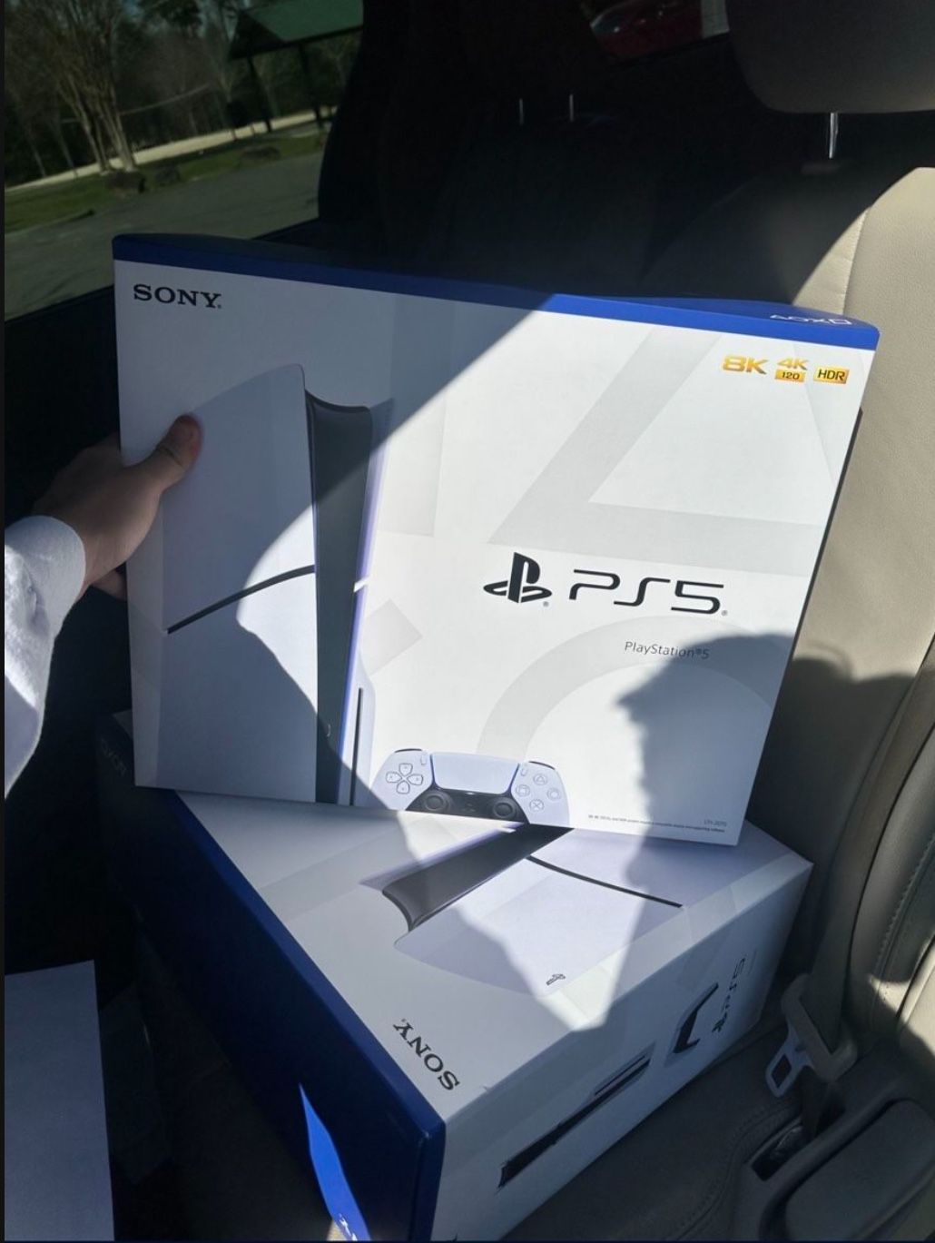 BRAND NEW PS5 (7AVAILABLE DISK)