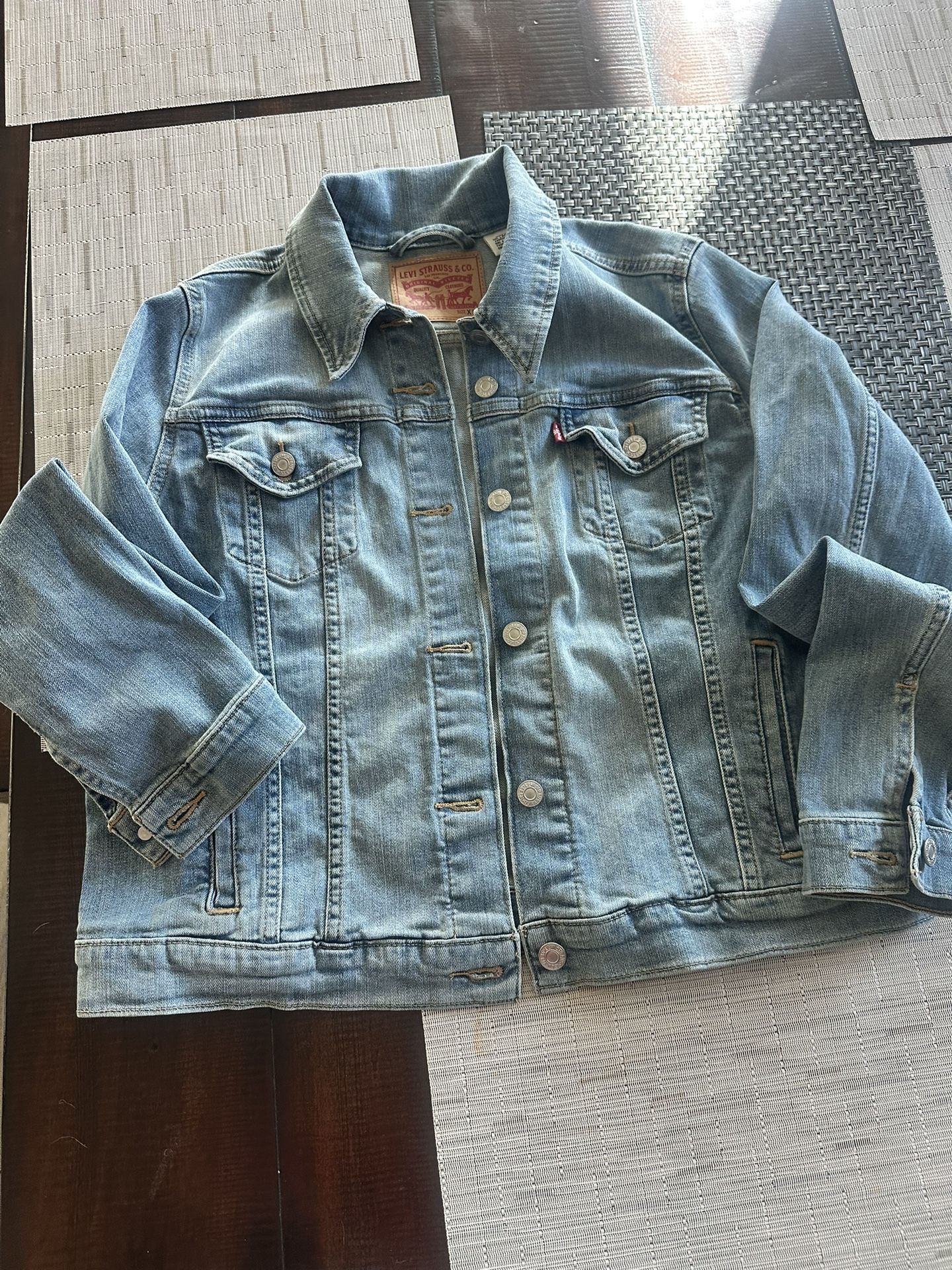 Youth Denim Jacket| Used Size XL