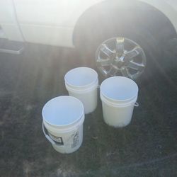 Buckets For Sale 