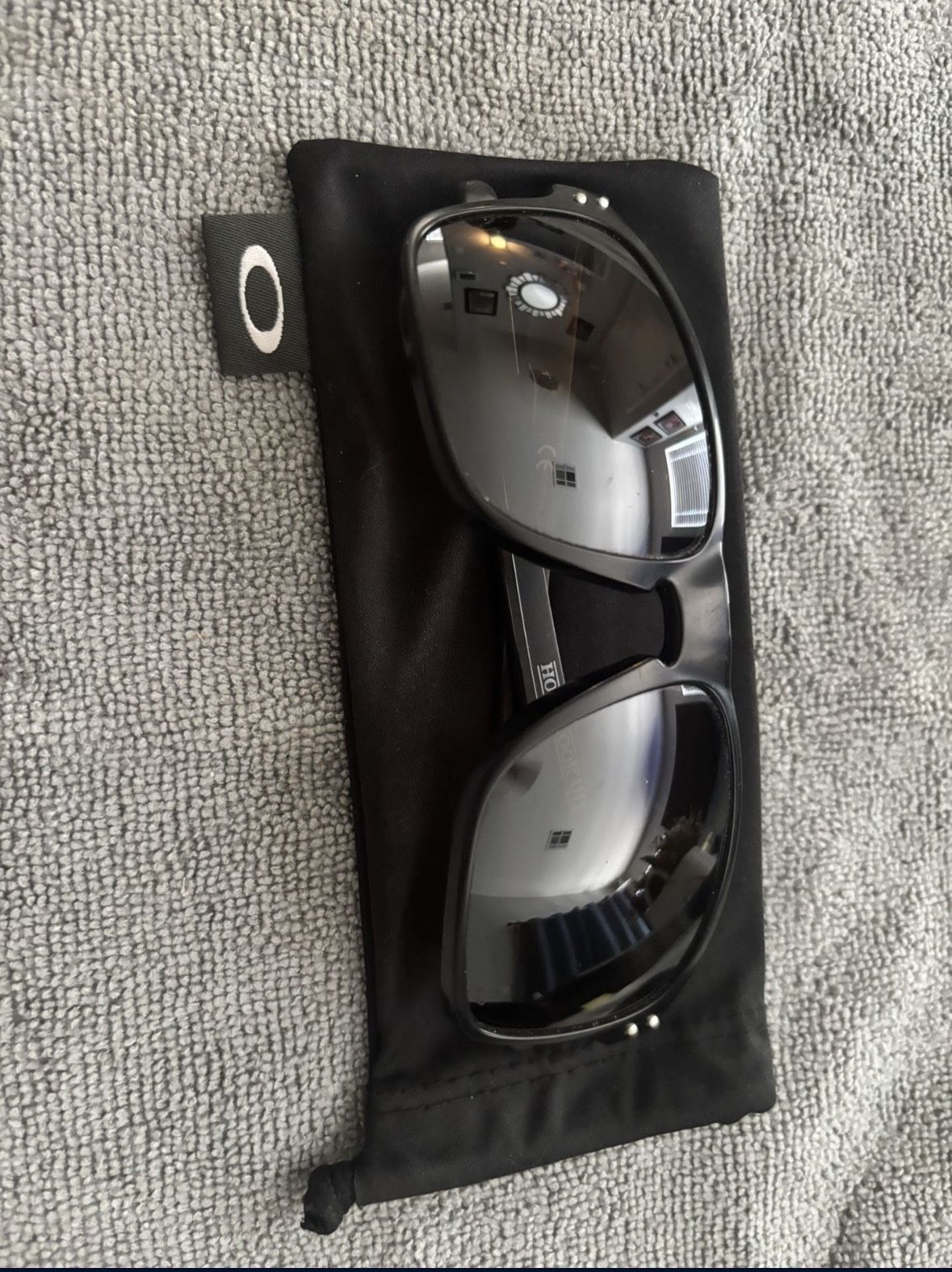 Oakley Sunglass