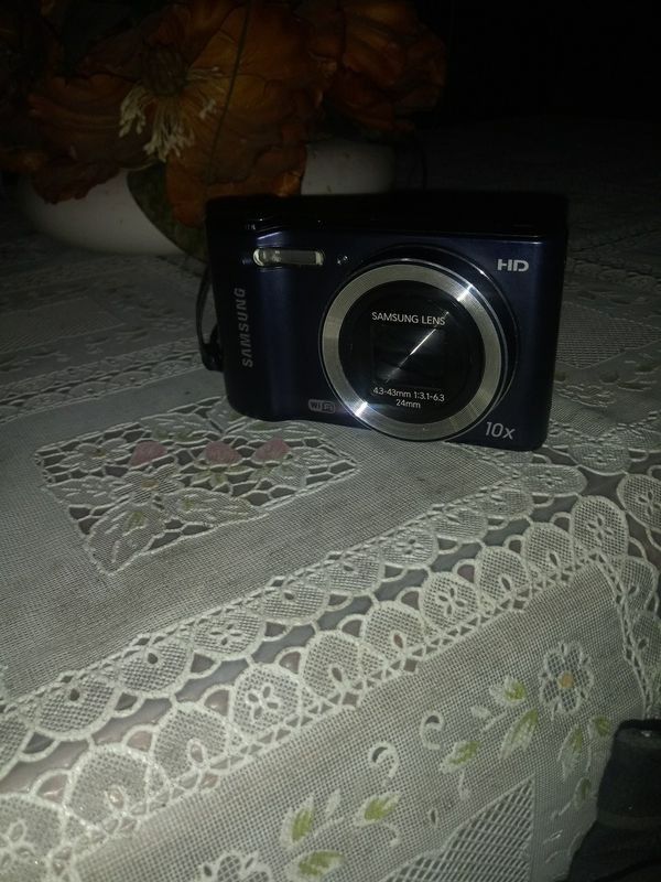 New Samsung Digital Camera WB30F