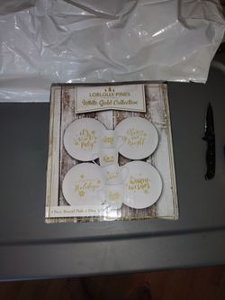White Gold Collection – 8 Piece Dessert Plate & Mug Set