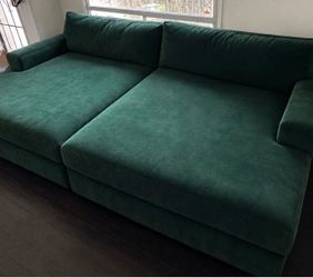 Double Chaise Sectional Pit Sofa Olive Green Very Good Condition Measurement 110x75 Huge Theater Style