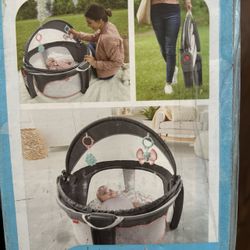 Portable baby bassinet 