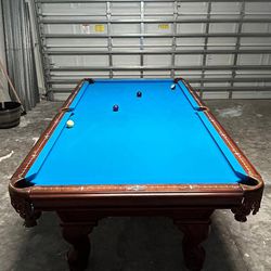 Pool table 8 feet - American Heritage