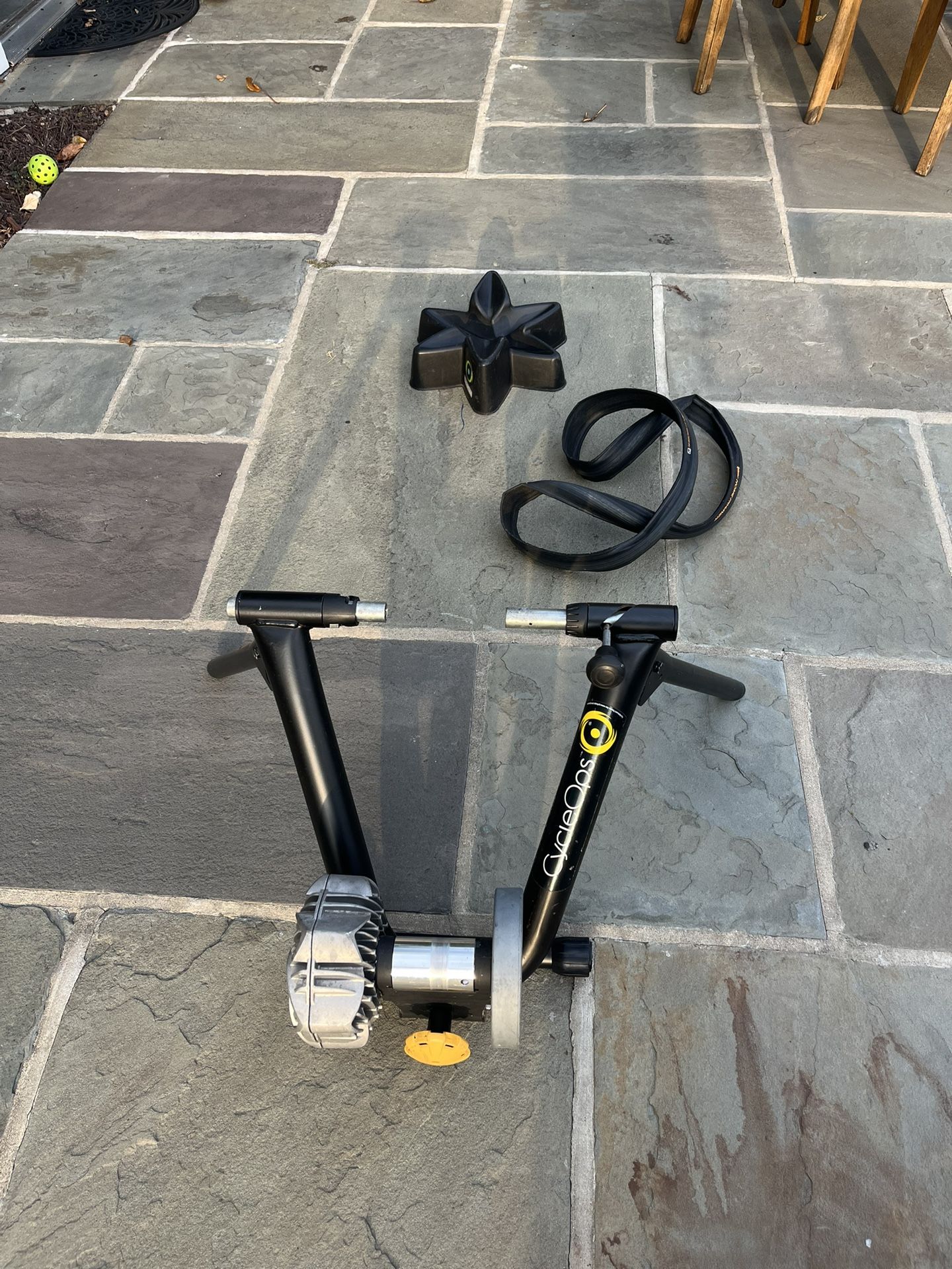Indoor Cycling Trainer