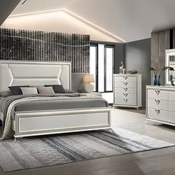 BRAND NEW! Chiara 5-PC Bedroom Set 
