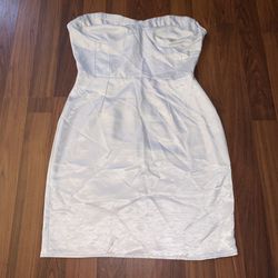 PrettyLittleThing Women’s Strapless Crean Colored Midi Dress Size 10 *SHIPPING ONLY*