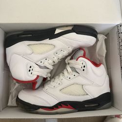 Jordan 4 white trainers size four women