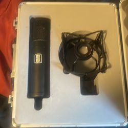 Slate Microphone 
