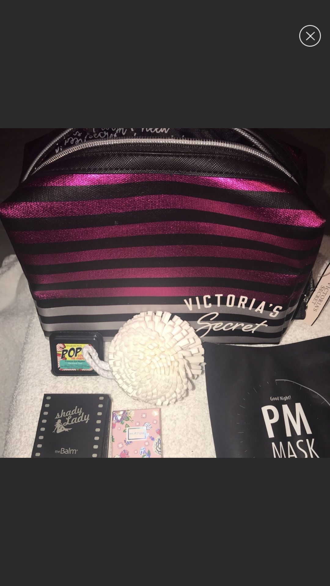 NEW Victoria secret bag + makeup