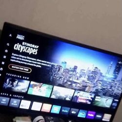 VIZIO SMART TV 32 Inch NO REMOTE