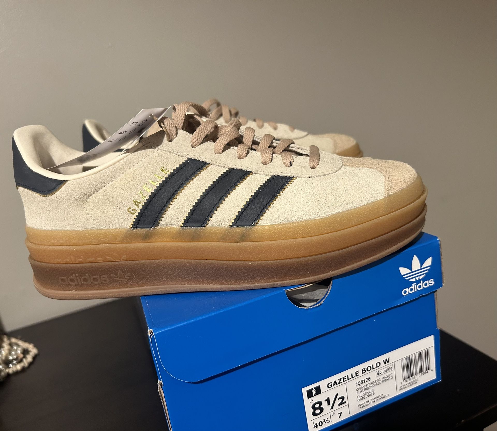 New Original Sneakers adidas GAZELLE BOLD W