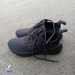 New Men's Adidas 10.5