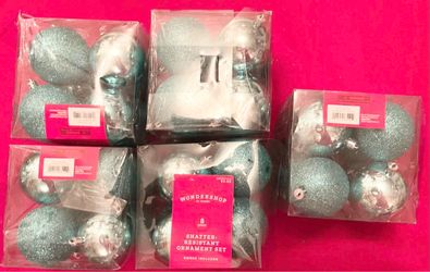 5 packs Christmas ornaments (40)-$20 Firm,No Holds